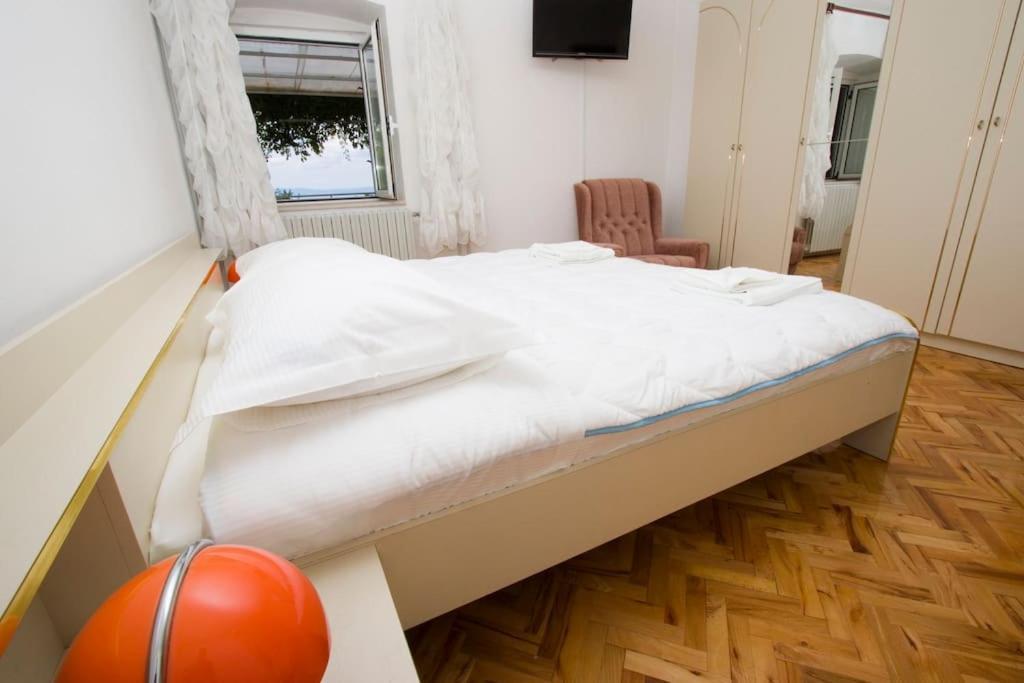 Holiday Home มาคาร์สกา ภายนอก รูปภาพ