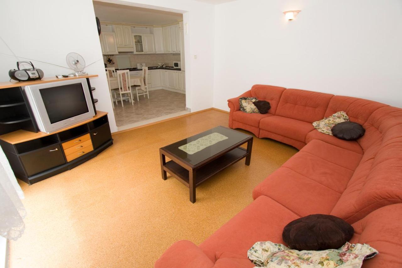 Holiday Home มาคาร์สกา ภายนอก รูปภาพ